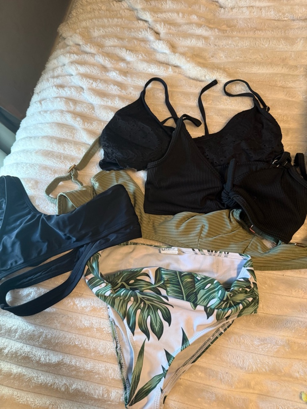 Mixed Bikini Set with Black Tops and Tropical Leaf Bottoms 5 tops 1 bottom